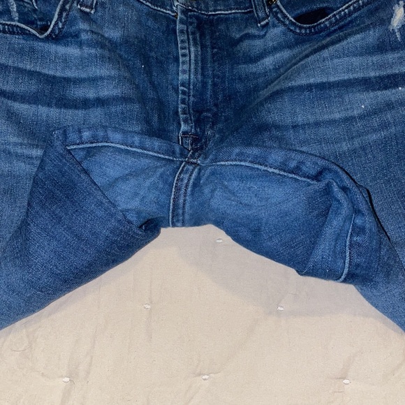 7 For All Mankind - Picture 4 of 9